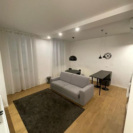 Trieste Centrale Luxury Apartament In Stile Moderno Extérieur photo