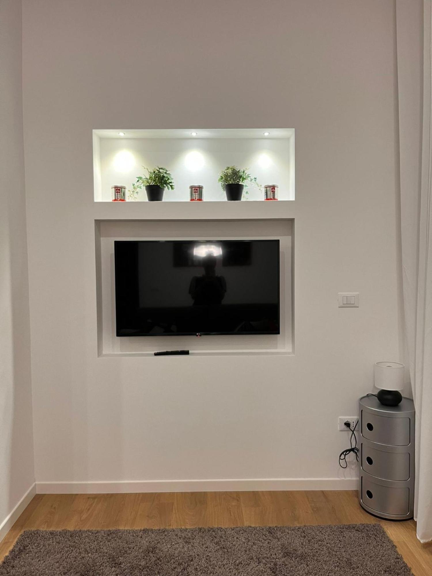 Trieste Centrale Luxury Apartament In Stile Moderno Extérieur photo