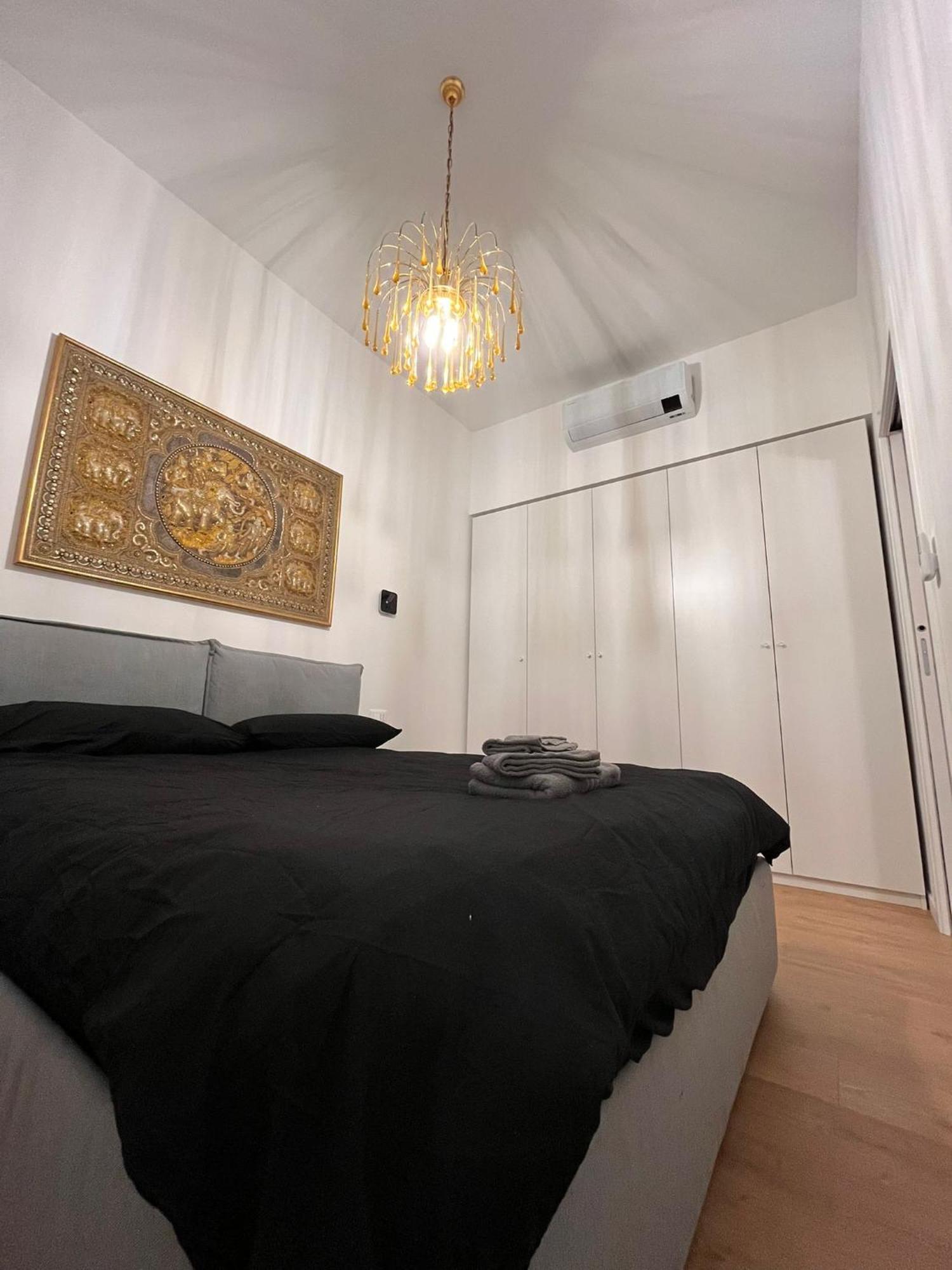 Trieste Centrale Luxury Apartament In Stile Moderno Extérieur photo